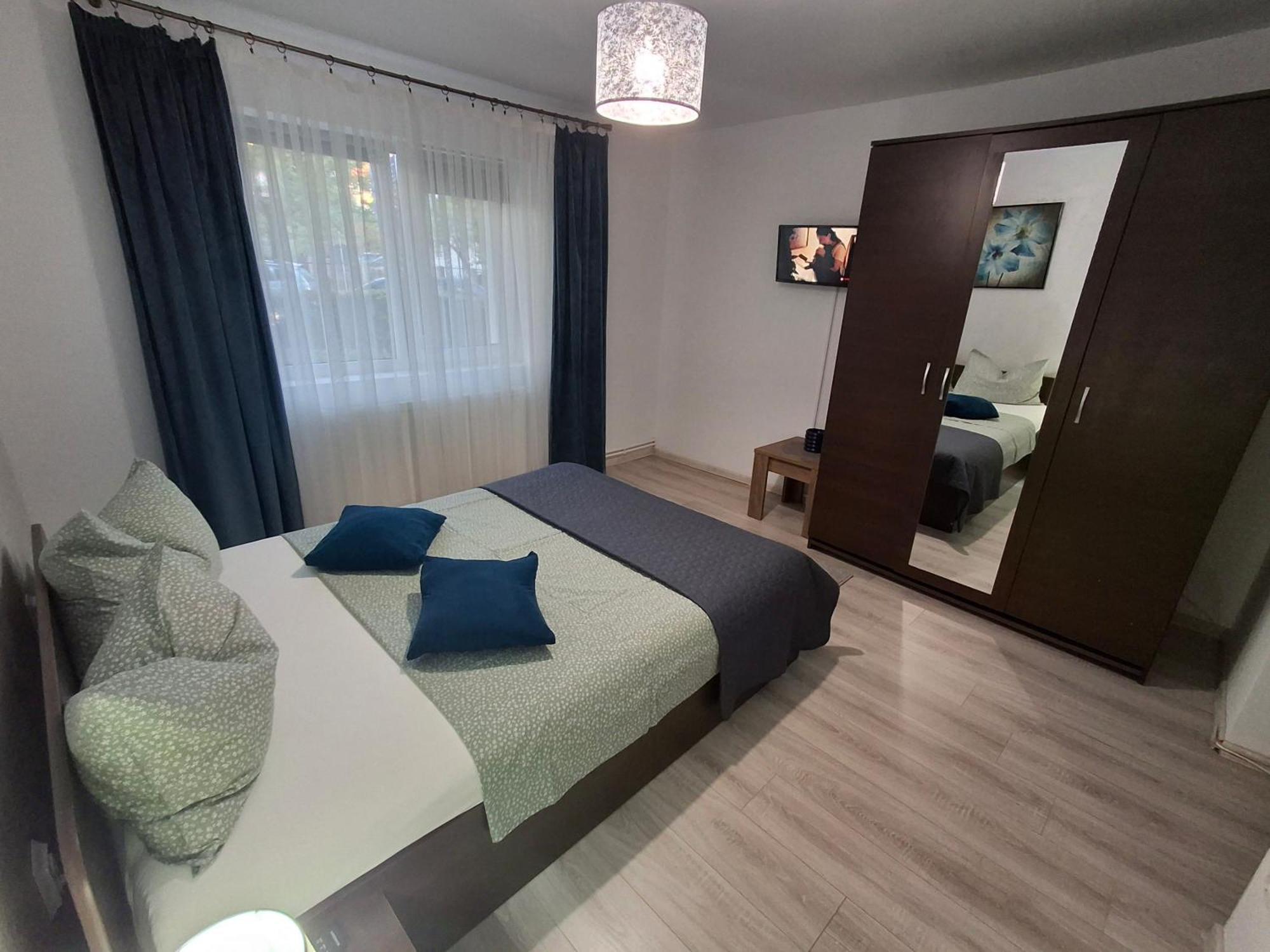 Apartament Claudia Deva Eksteriør billede