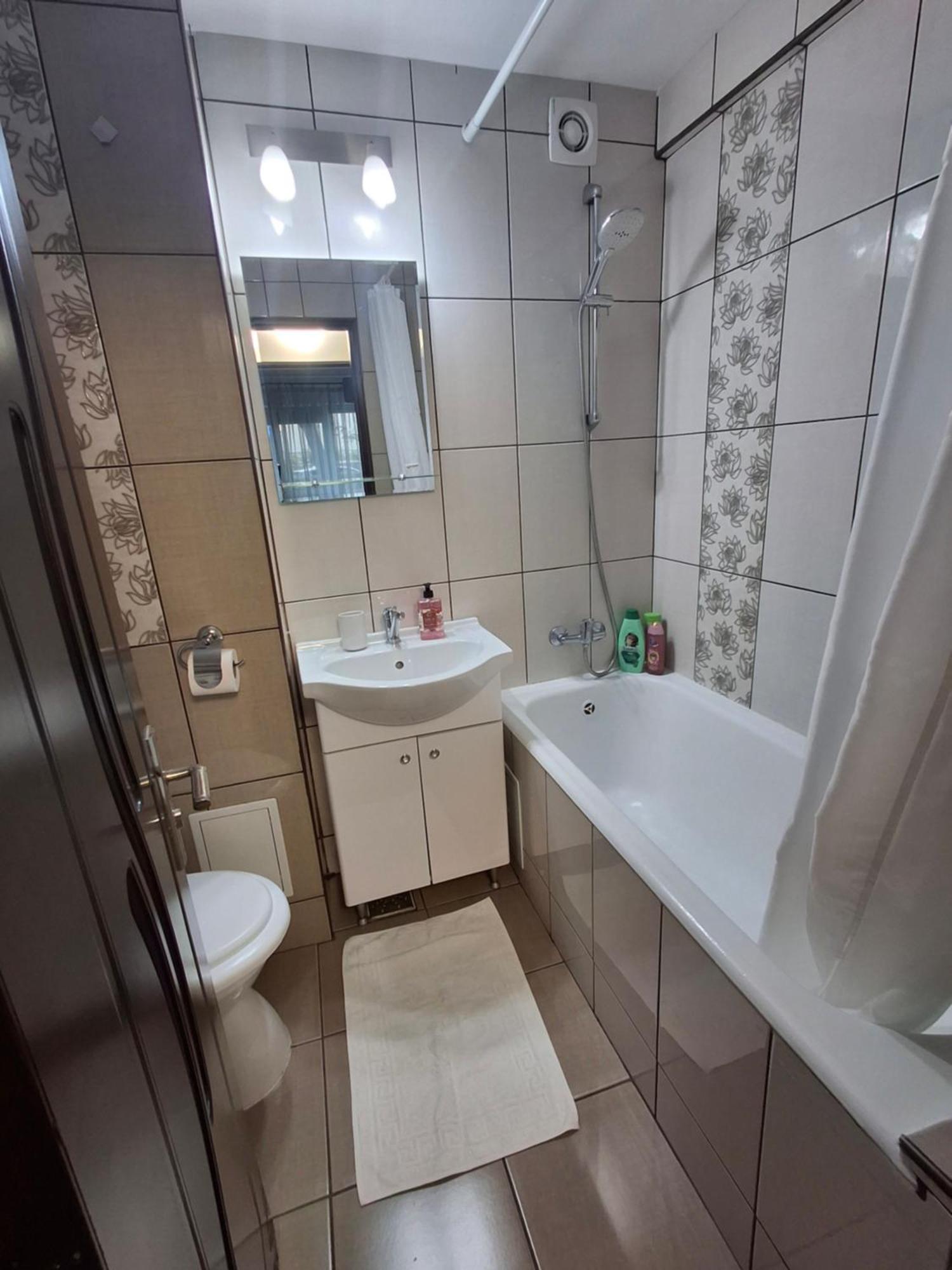 Apartament Claudia Deva Eksteriør billede