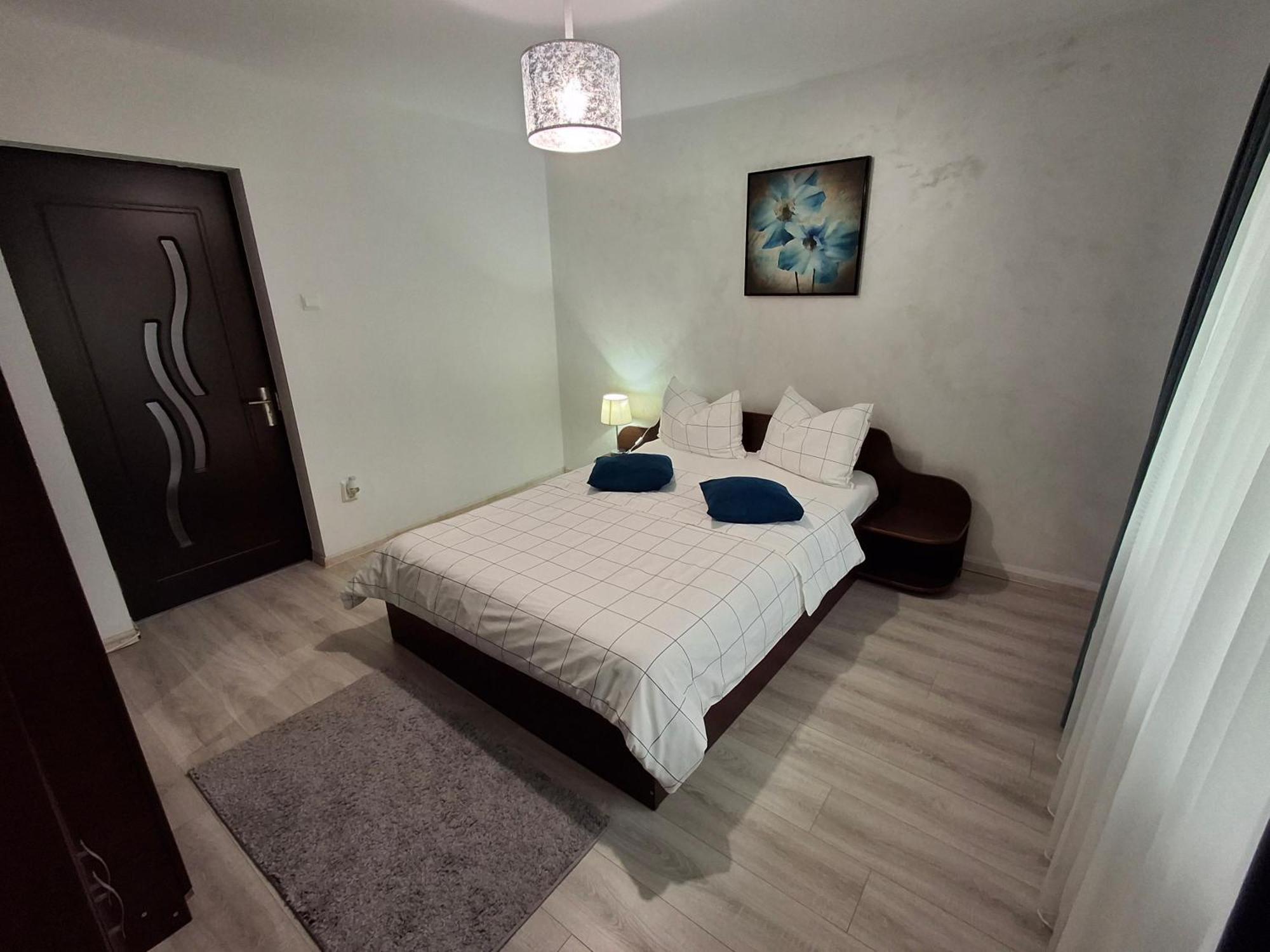 Apartament Claudia Deva Eksteriør billede