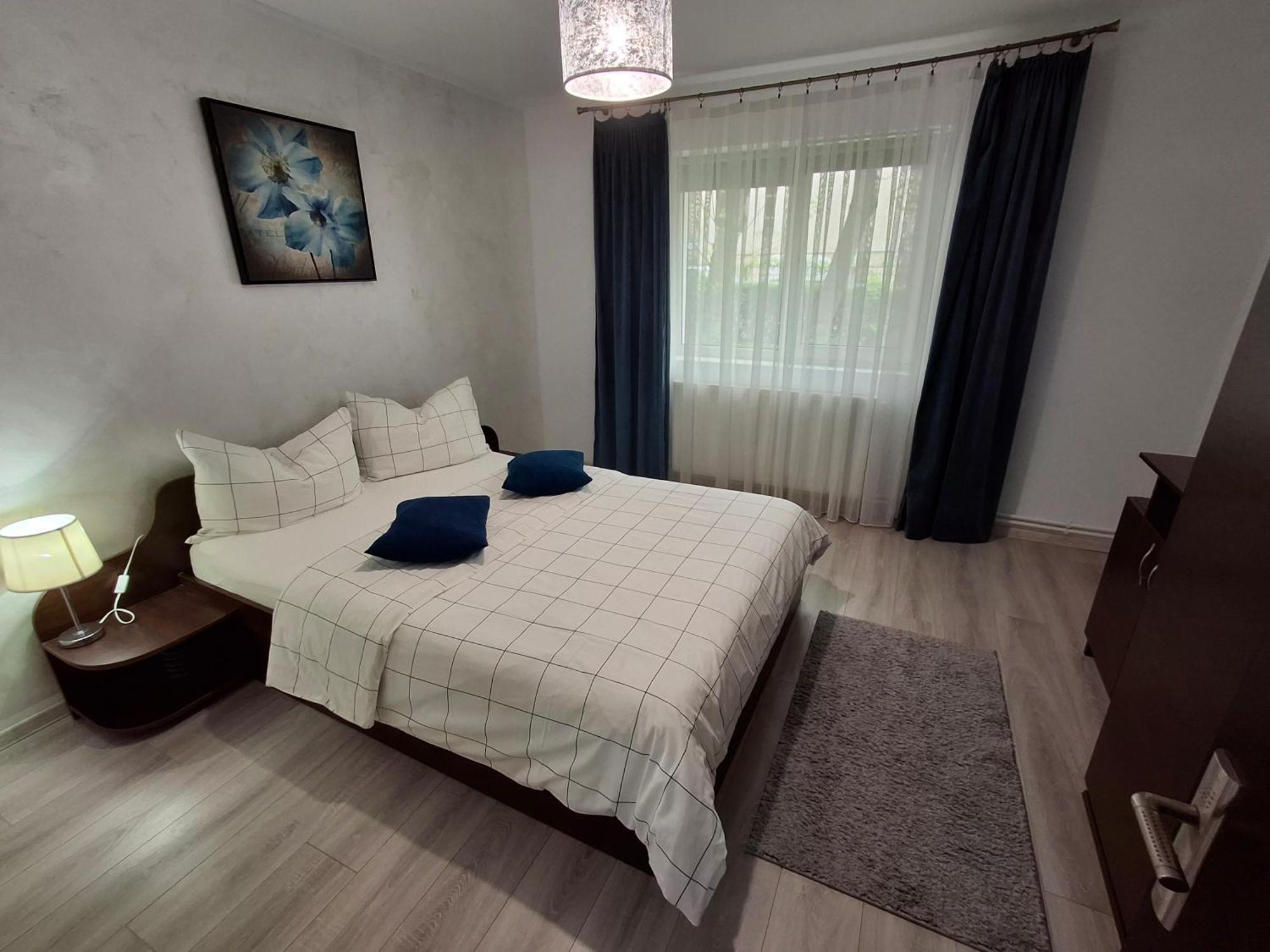 Apartament Claudia Deva Eksteriør billede