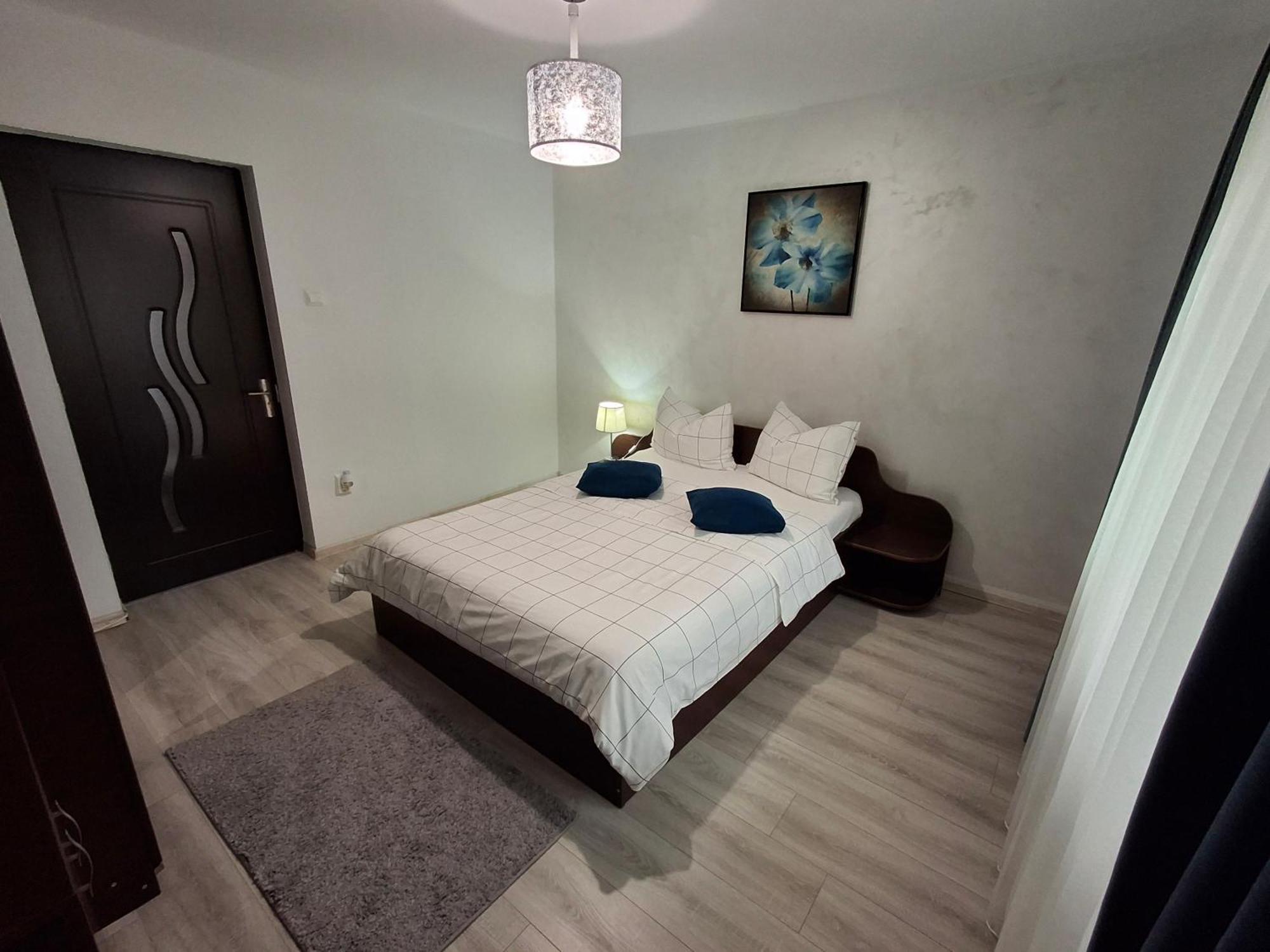 Apartament Claudia Deva Eksteriør billede
