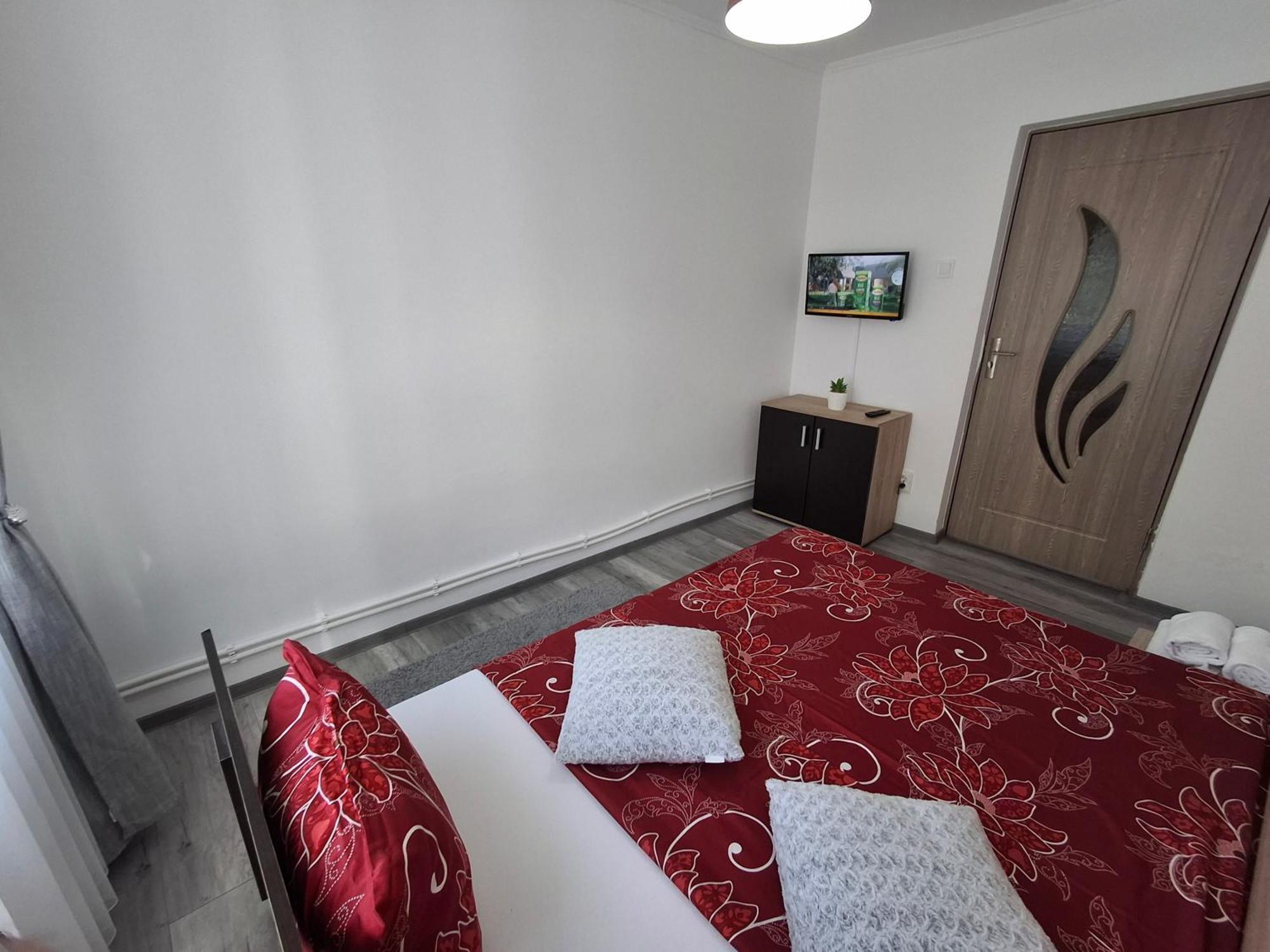 Apartament Claudia Deva Eksteriør billede