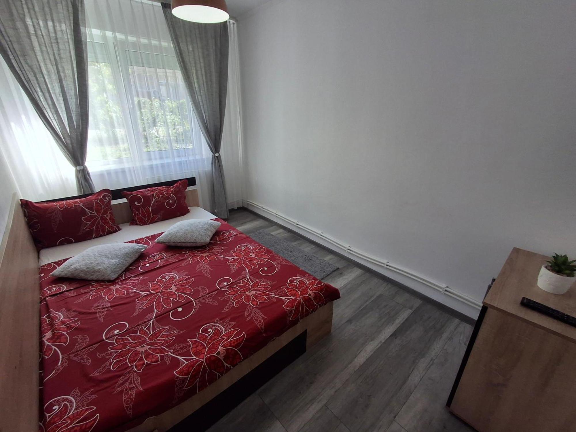 Apartament Claudia Deva Eksteriør billede