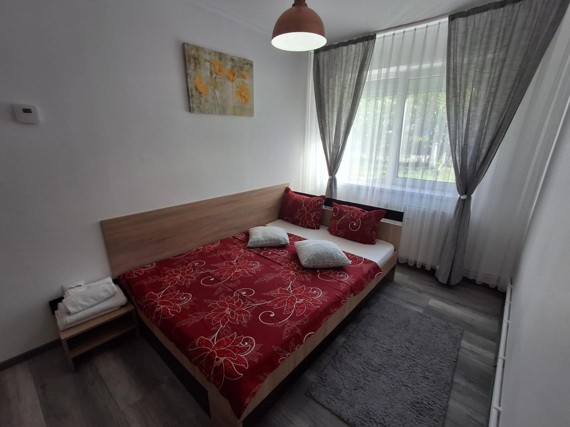 Apartament Claudia Deva Eksteriør billede